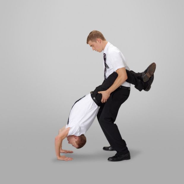 neil-dacosta-fotografo-the-book-of-mormon-missionary-positions