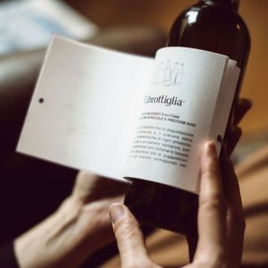 Librottiglia-vino-y-literatura