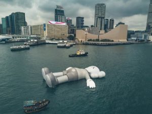 kaws-holiday-de-brian-donelly-hong-kong-Harimao-Lee-time