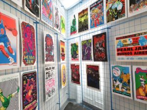 carteles-de-conciertos-en-el-museo-del-objeto