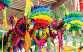 PIÑATAS DE COLORES