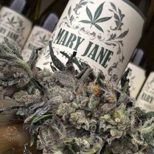 mary-jane-vino-hecho-de-marihuana