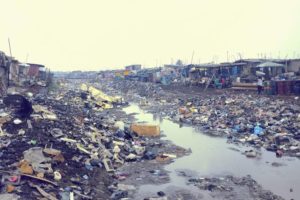 Agbogbloshie ghana vertedero basura electrónica enfermedades lugares siniestros