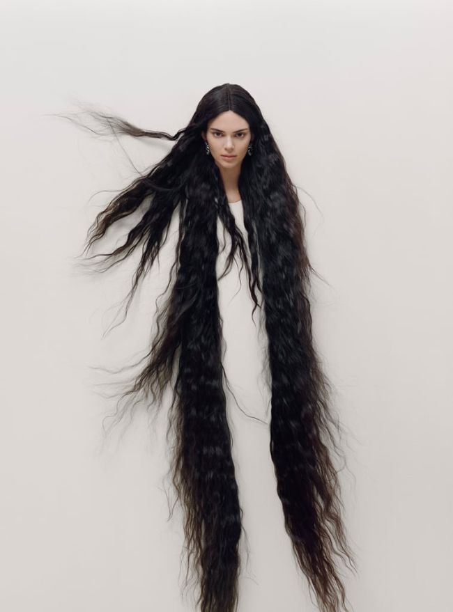 kendall-jenner-maurizio-cattelan-garage-magazine