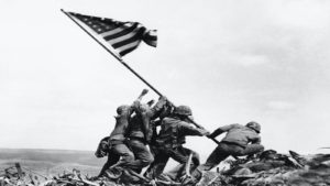 raising_the_flag_on_iwo_jima_fotografía