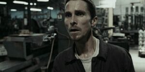 The Machinist (2004) - Christian Bale en el trabajo