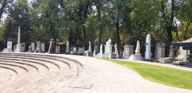 Rotonda de las Personas Ilustres