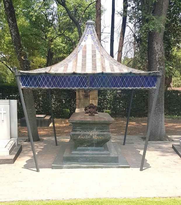 Mausoleo de Amado Nervo