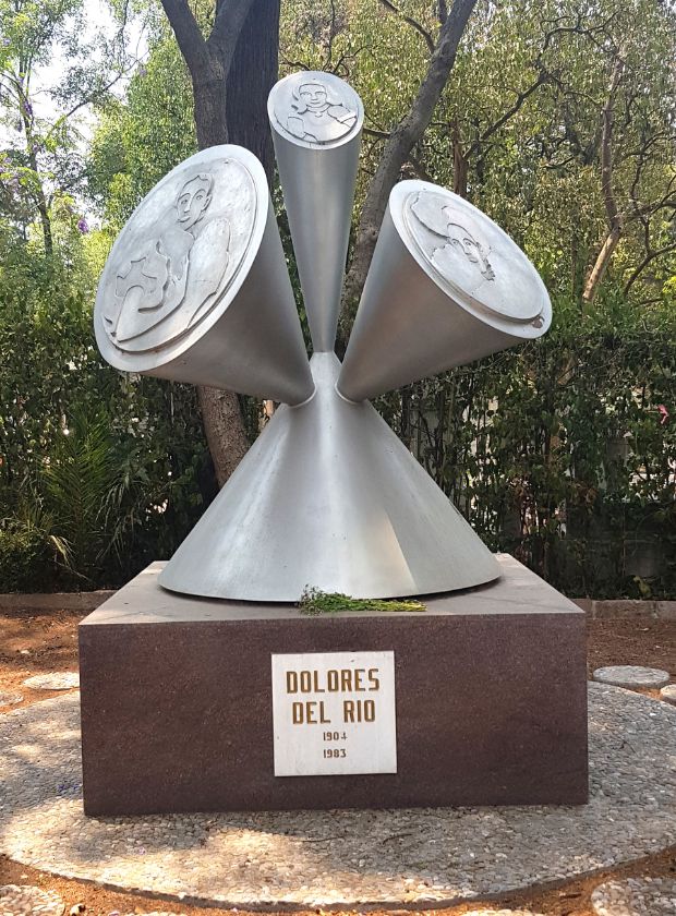 Mausoleo de Dolores del Río